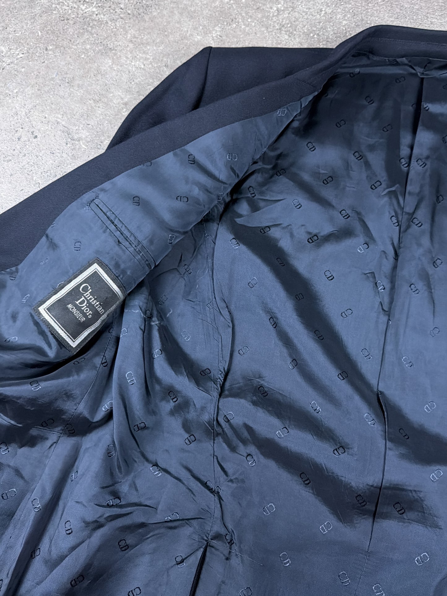 Dior